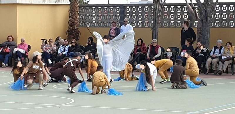 La fiesta de Carnaval tuvo lugar el pasado viernes en el centro público de El Ejido (Foto TA)
